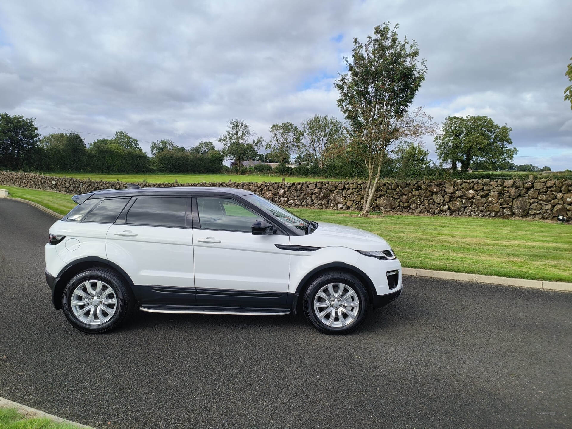 Land Rover Range Rover Evoque DIESEL HATCHBACK in Antrim