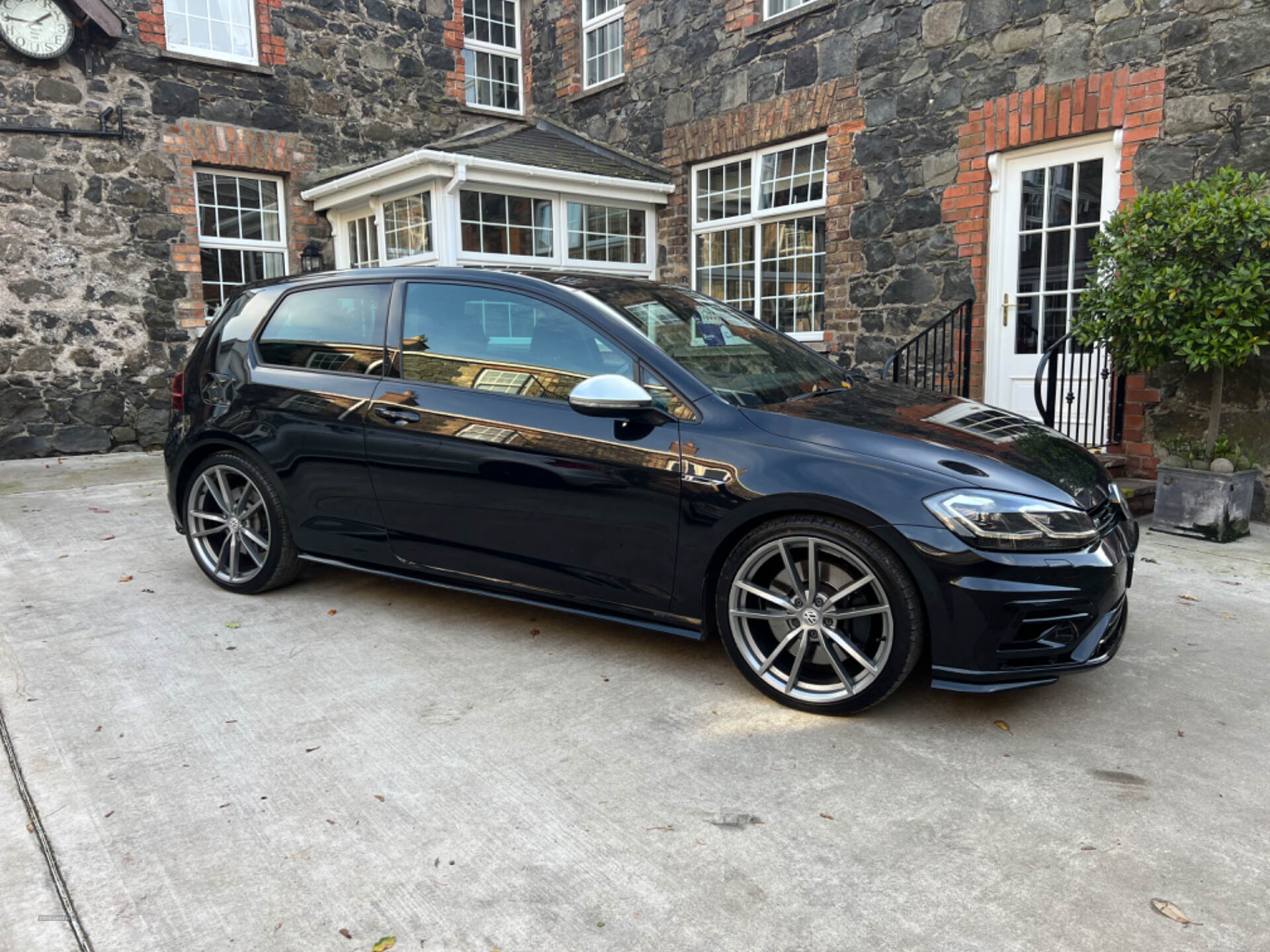 Volkswagen Golf HATCHBACK in Antrim