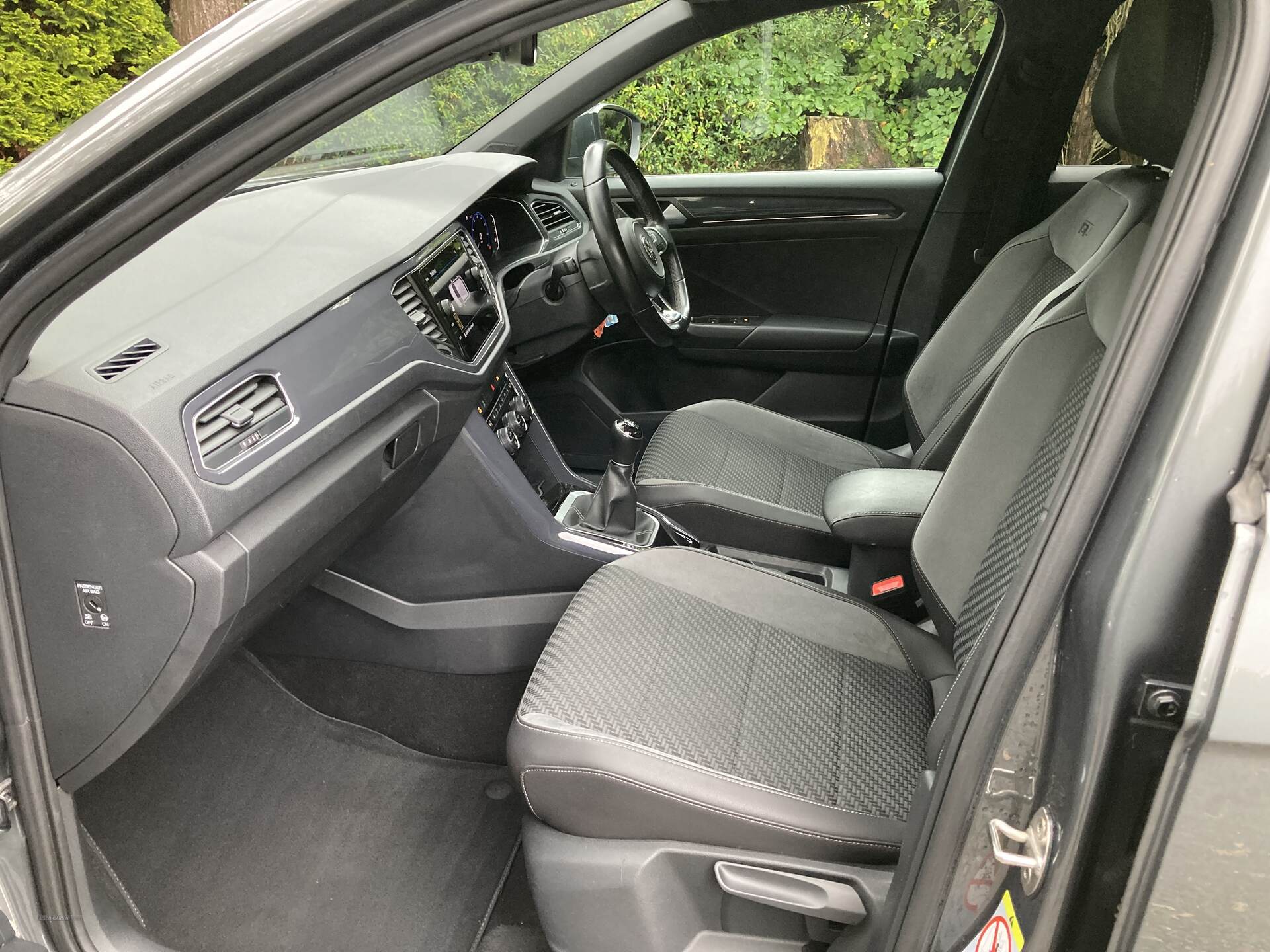 Volkswagen T-Roc DIESEL HATCHBACK in Antrim