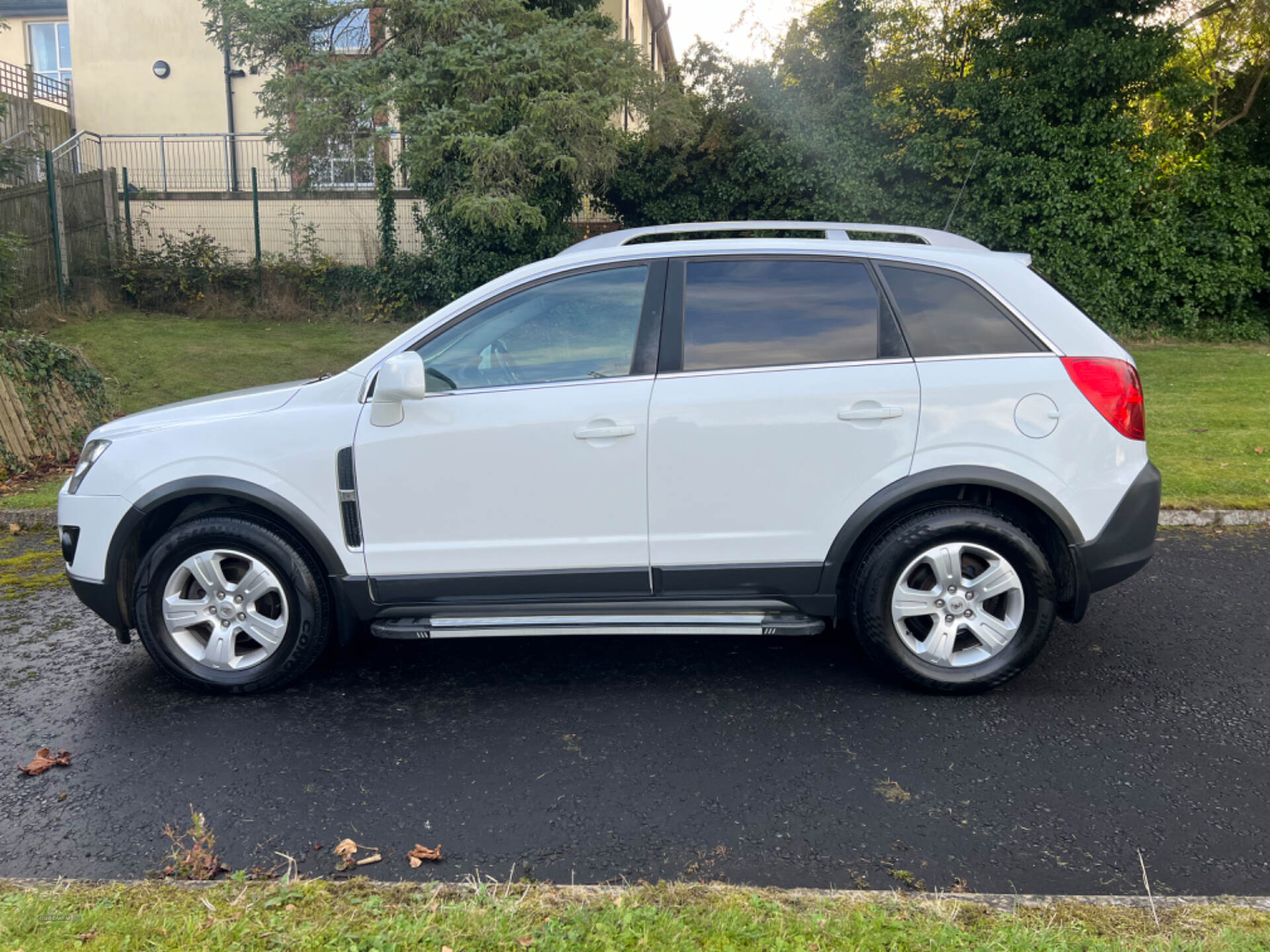 Vauxhall Antara DIESEL ESTATE in Antrim