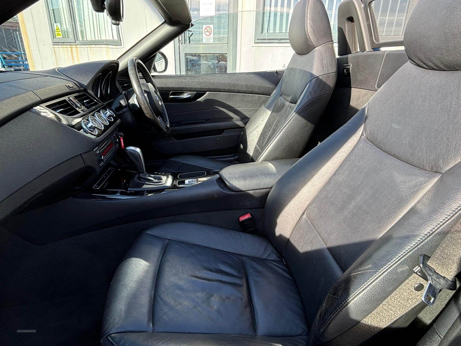 Jun 2010 BMW Z4 23i sDrive 2dr Auto