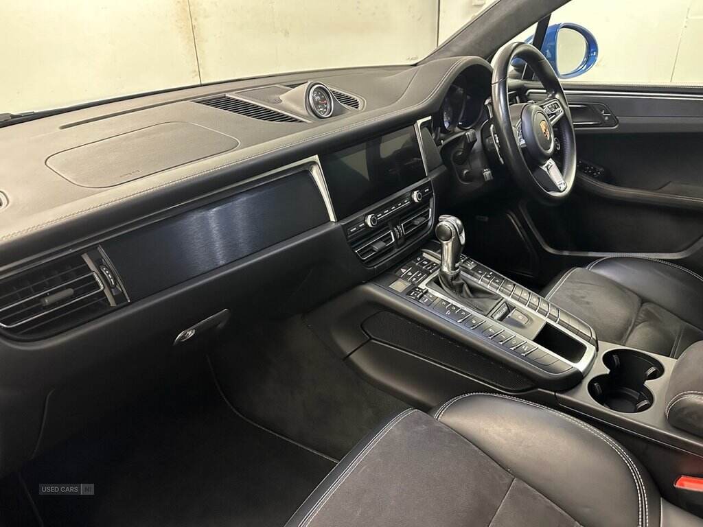 Jun 2020 Porsche Macan GTS 5dr PDK