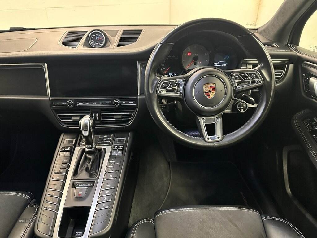 Jun 2020 Porsche Macan GTS 5dr PDK