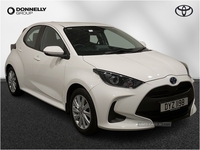 Toyota Yaris 1.5 Hybrid Icon 5dr CVT in Derry / Londonderry