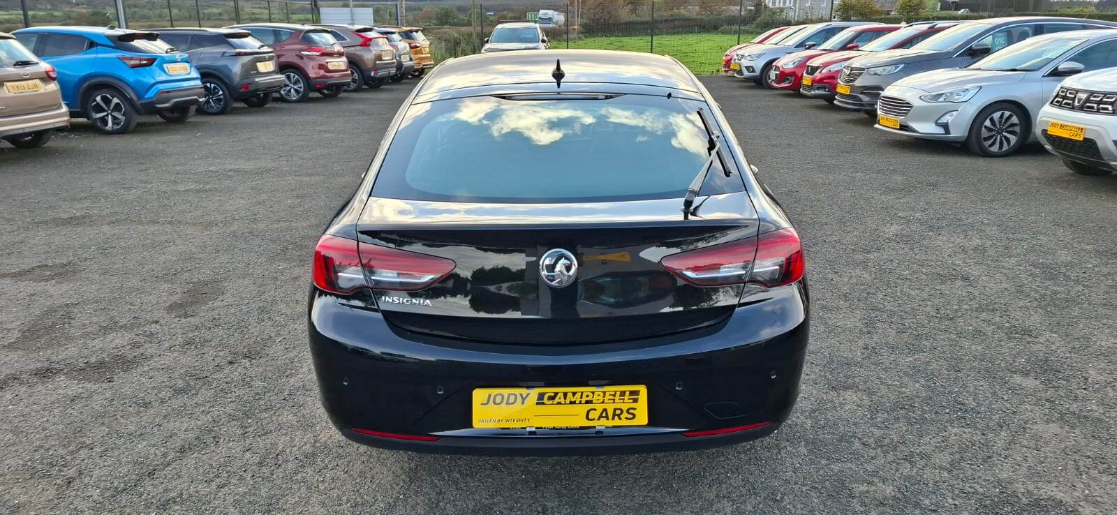 Sep 2020 Vauxhall Insignia 1.5 Turbo D SE Nav 5dr