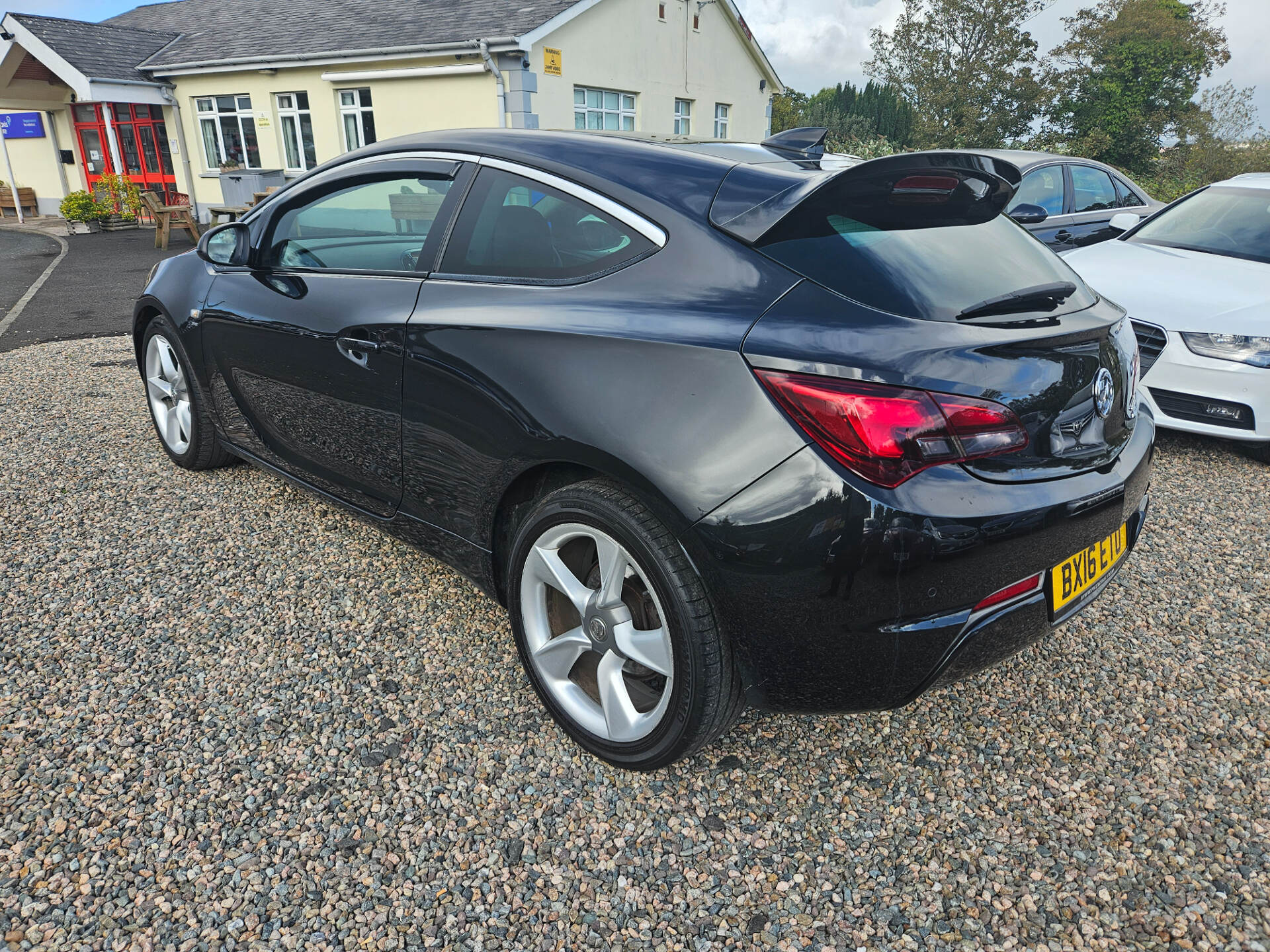 Mar 2016 Vauxhall Astra GTC 1.6 CDTi 16V ecoFLEX 136 SRi 3dr