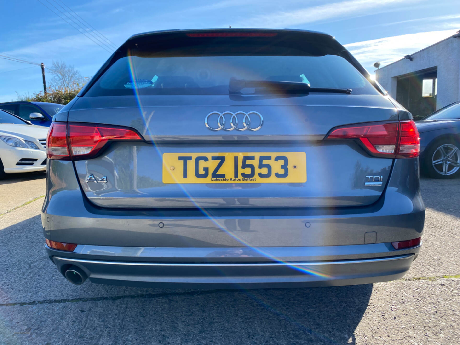 Audi A4 DIESEL AVANT in Down