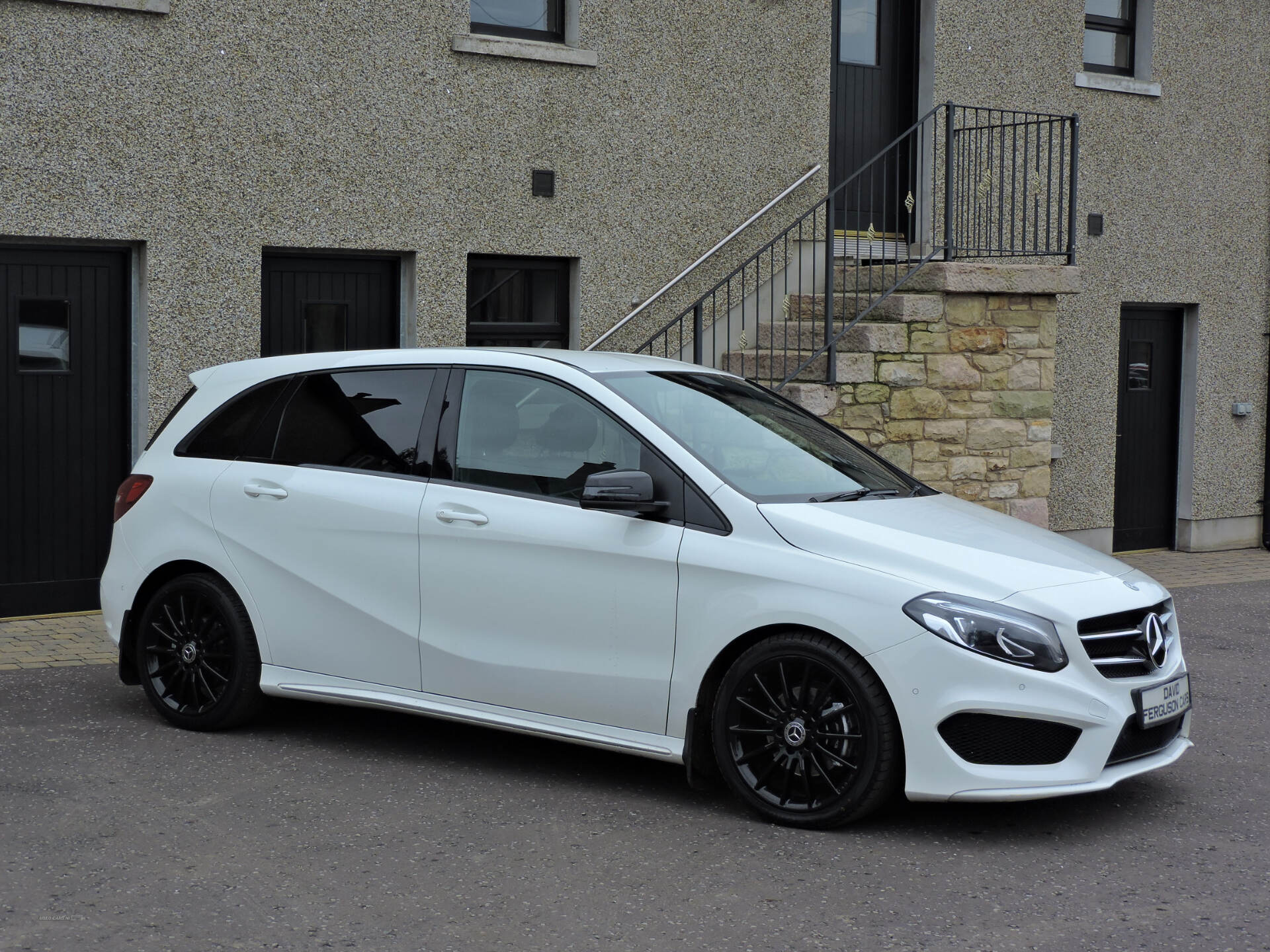 Mercedes B-Class DIESEL HATCHBACK in Tyrone