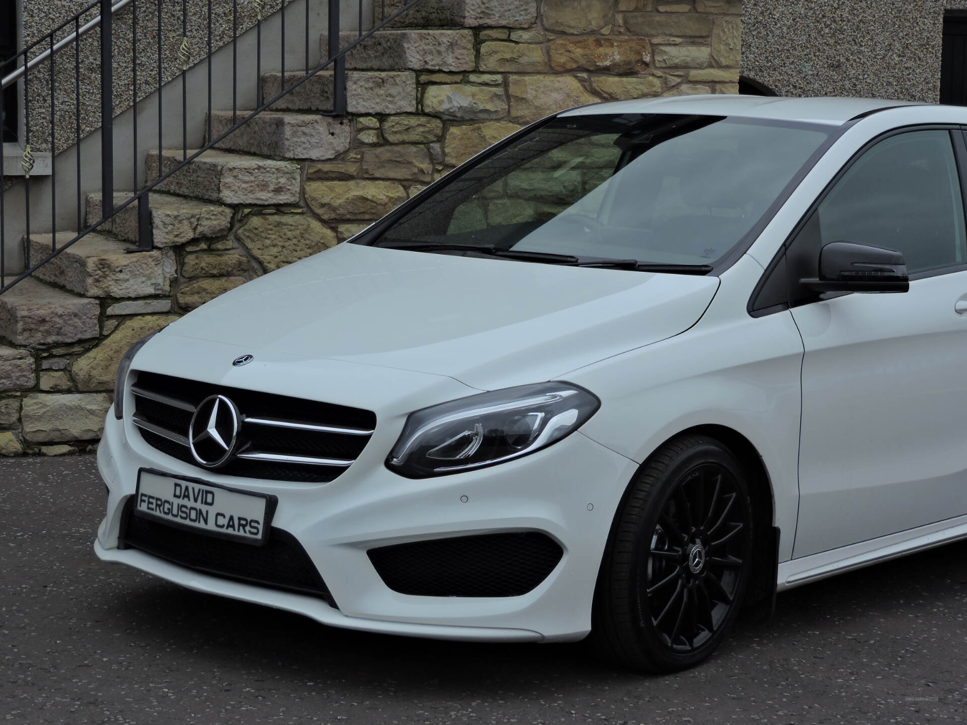 Mercedes B-Class DIESEL HATCHBACK in Tyrone