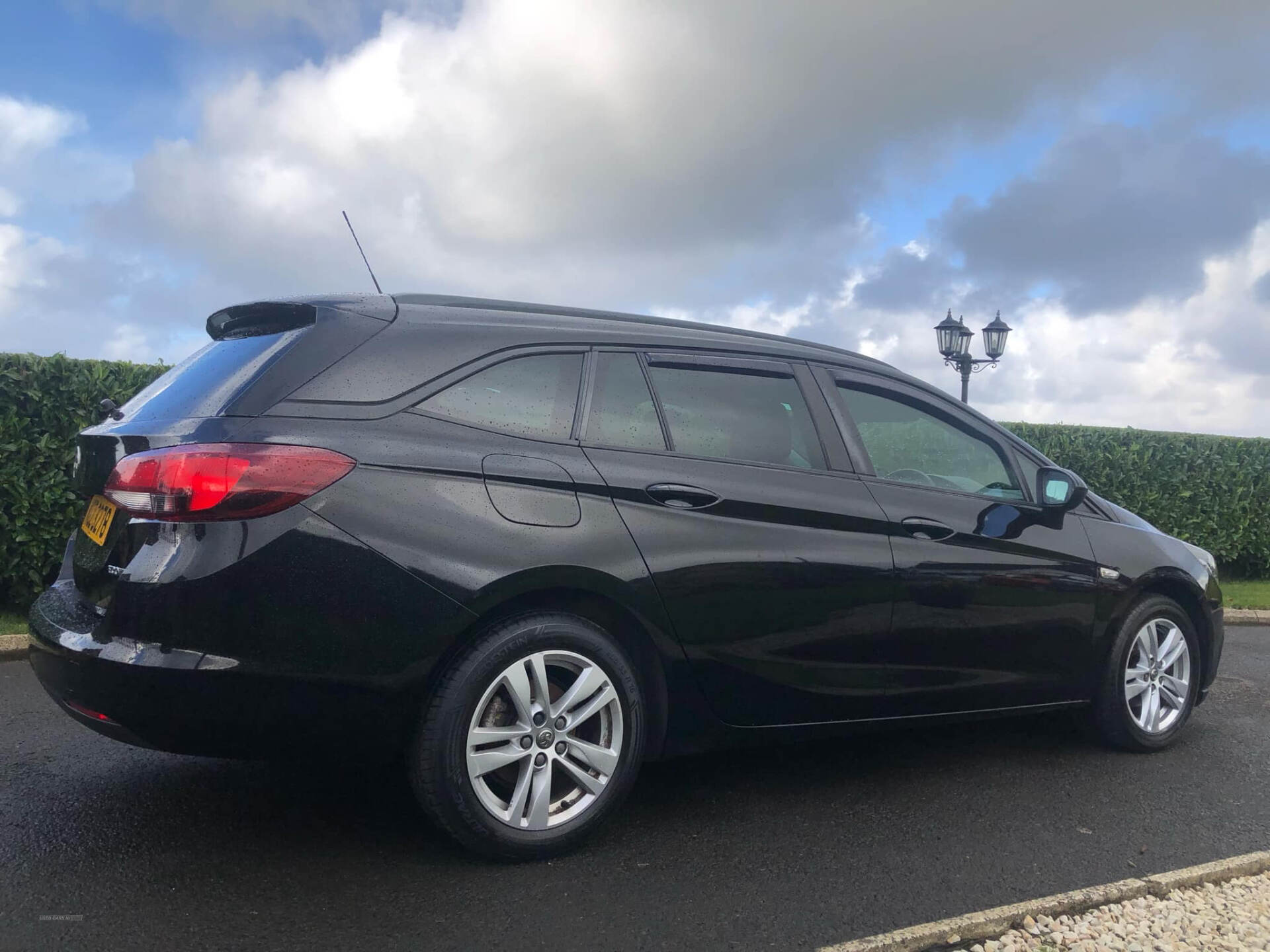 Vauxhall Astra DIESEL SPORTS TOURER in Antrim