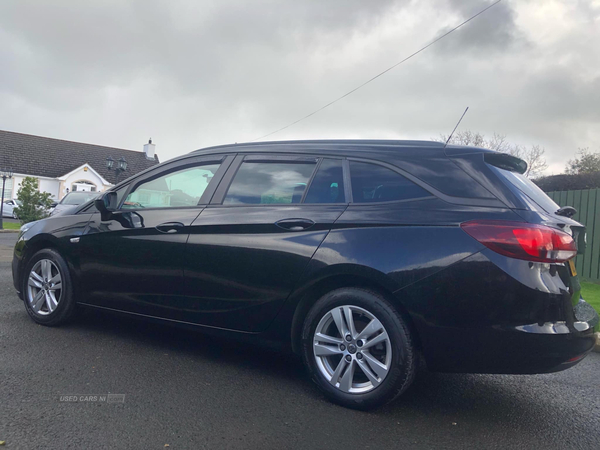 Vauxhall Astra DIESEL SPORTS TOURER in Antrim