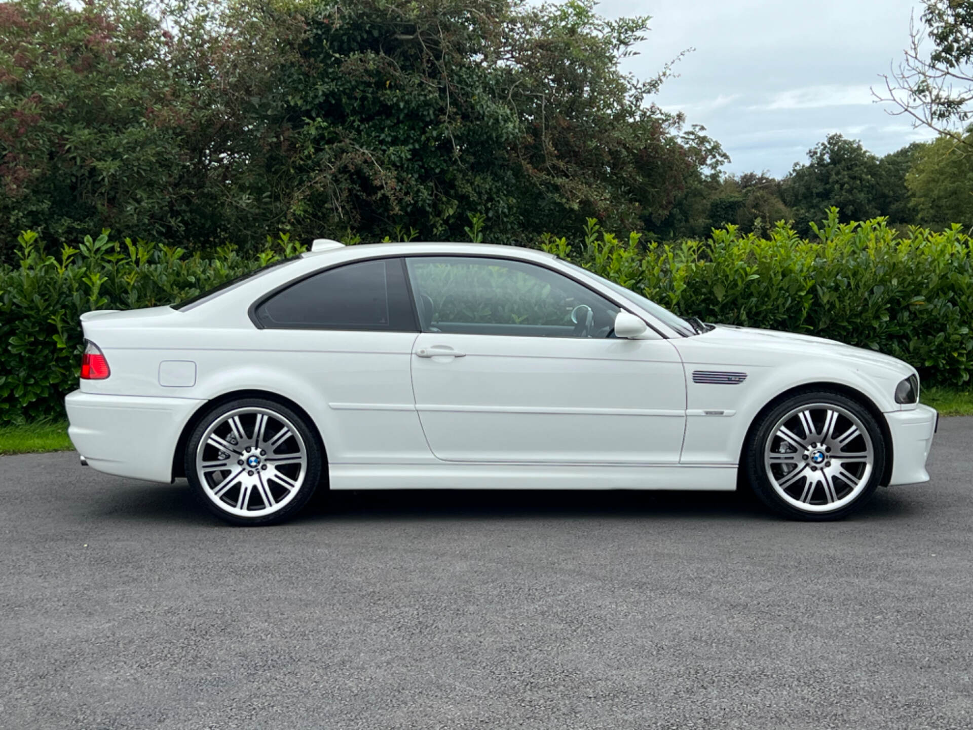 BMW M3 COUPE in Down