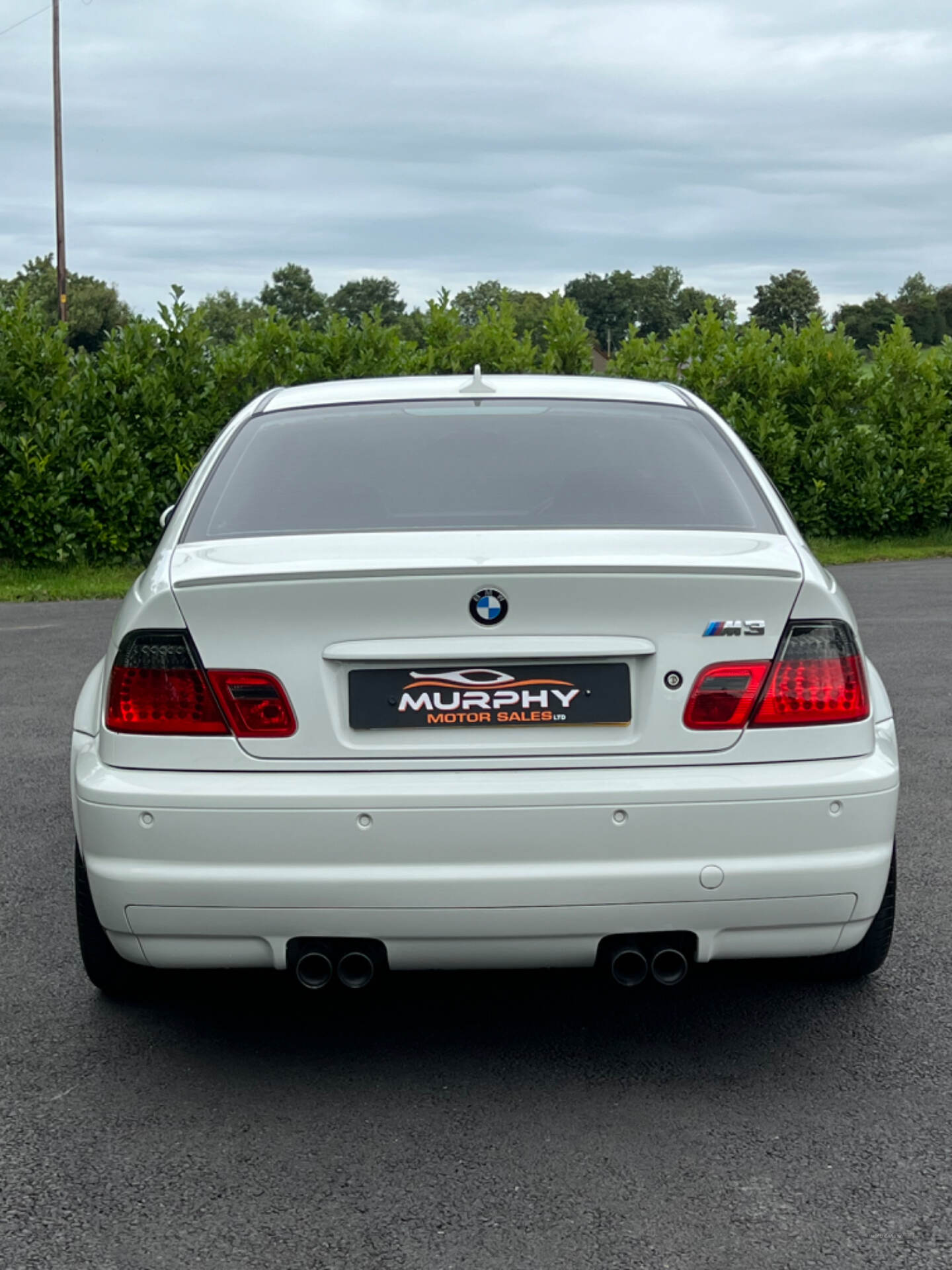 BMW M3 COUPE in Down