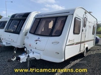 Elddis Avante 475/5, Compact and Lightweight in Down