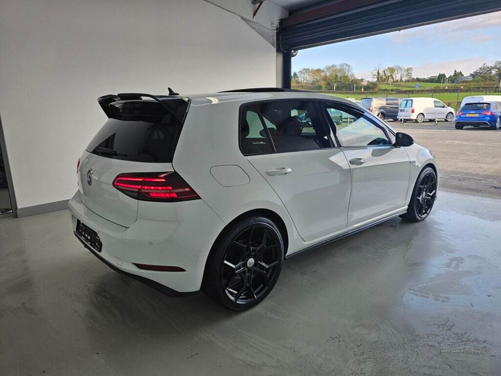 Apr 2019 Volkswagen Golf 2.0 TDI 184 GTD 5dr DSG