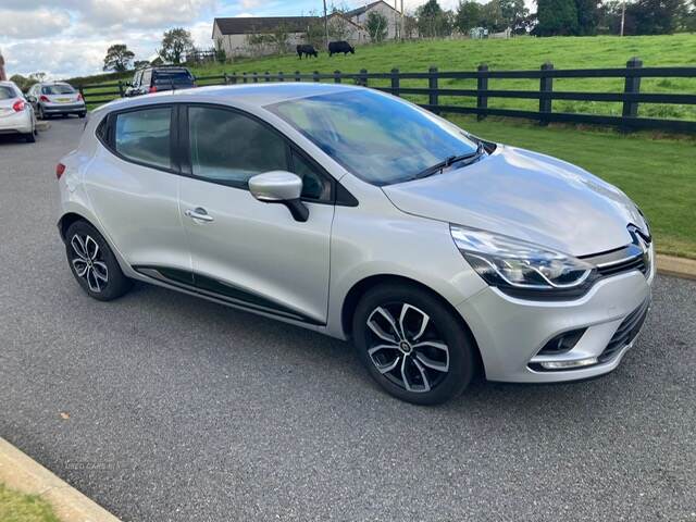 Renault Clio 1.5 dCi 90 Play 5dr in Antrim