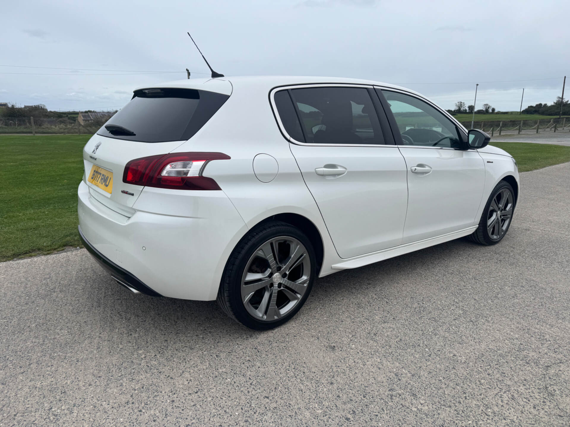 Peugeot 308 DIESEL HATCHBACK in Down