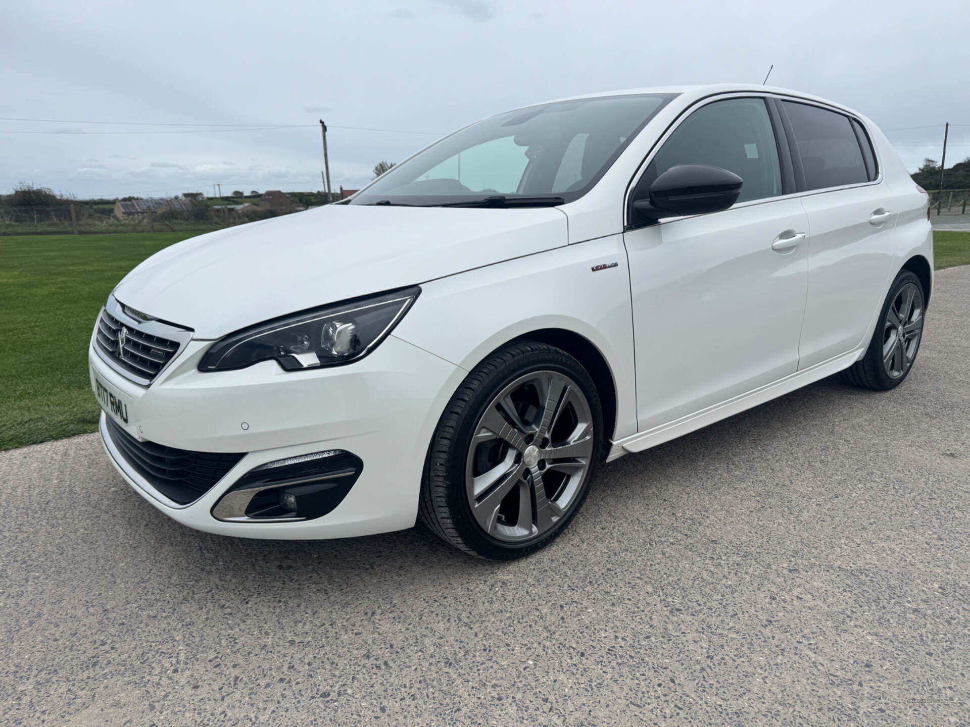 Peugeot 308 DIESEL HATCHBACK in Down