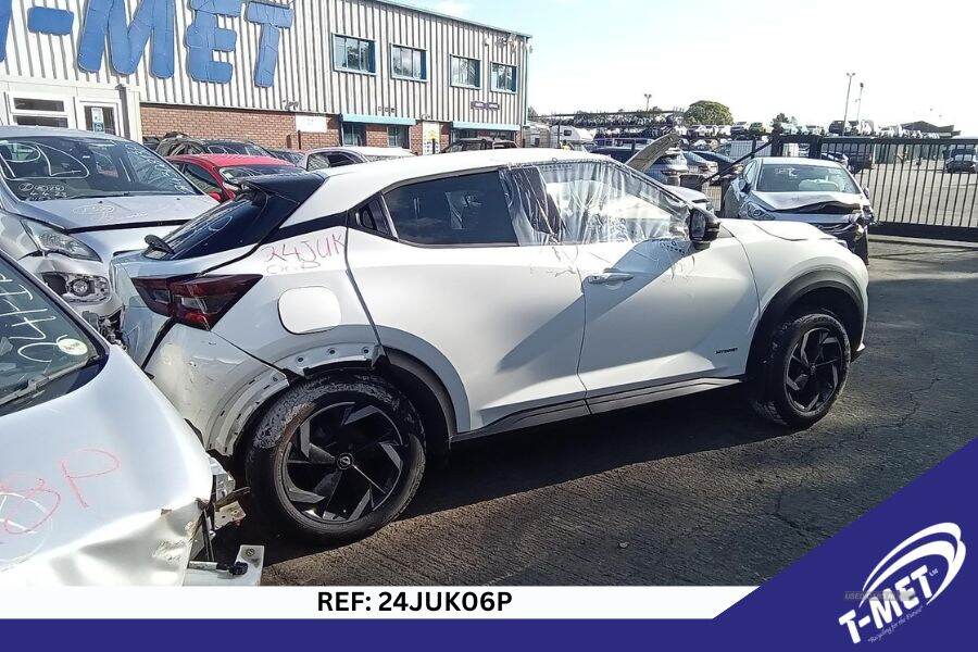Oct 2022 Nissan Juke 1.6 Hybrid N-Connecta 5dr Auto