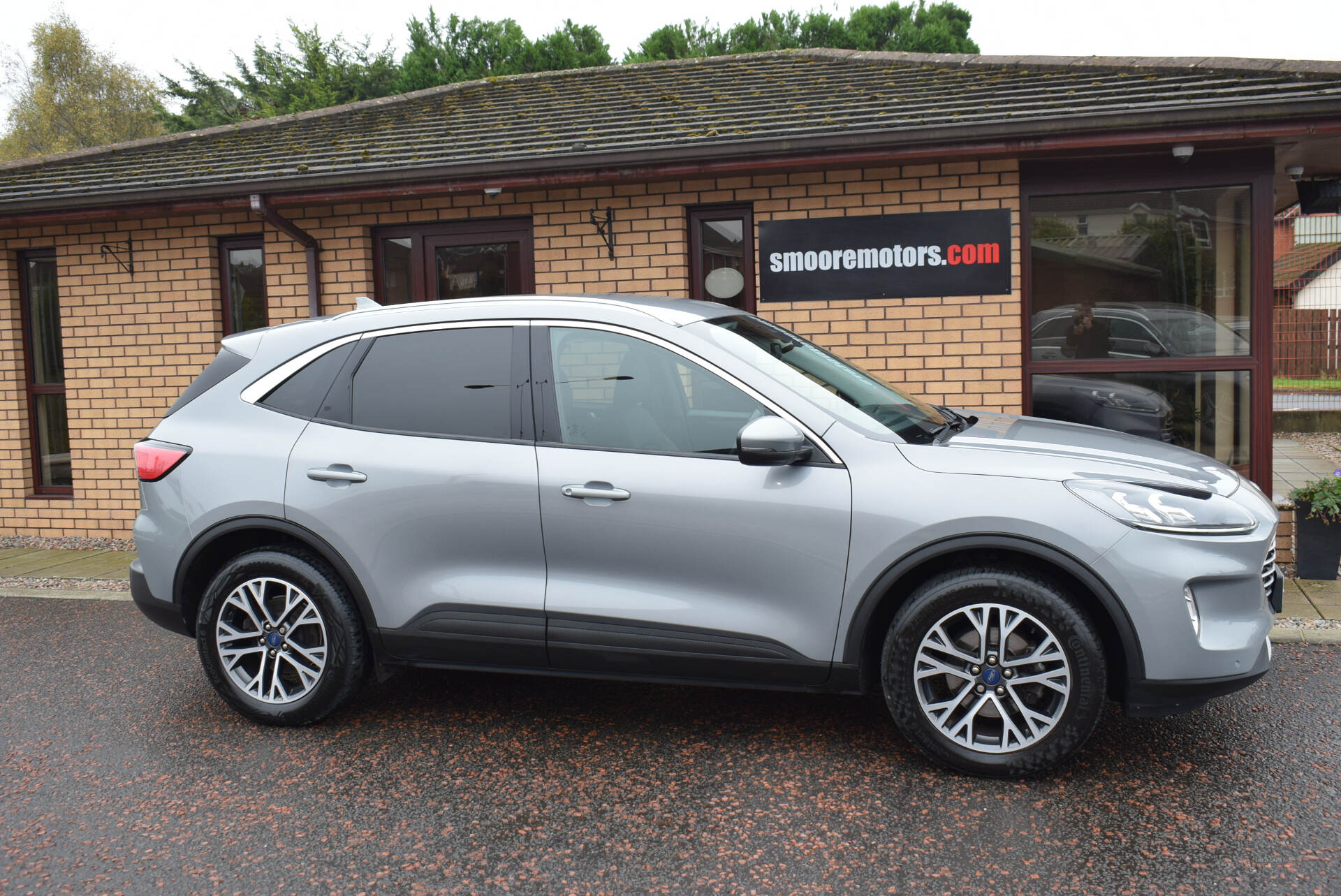 Ford Kuga DIESEL ESTATE in Antrim