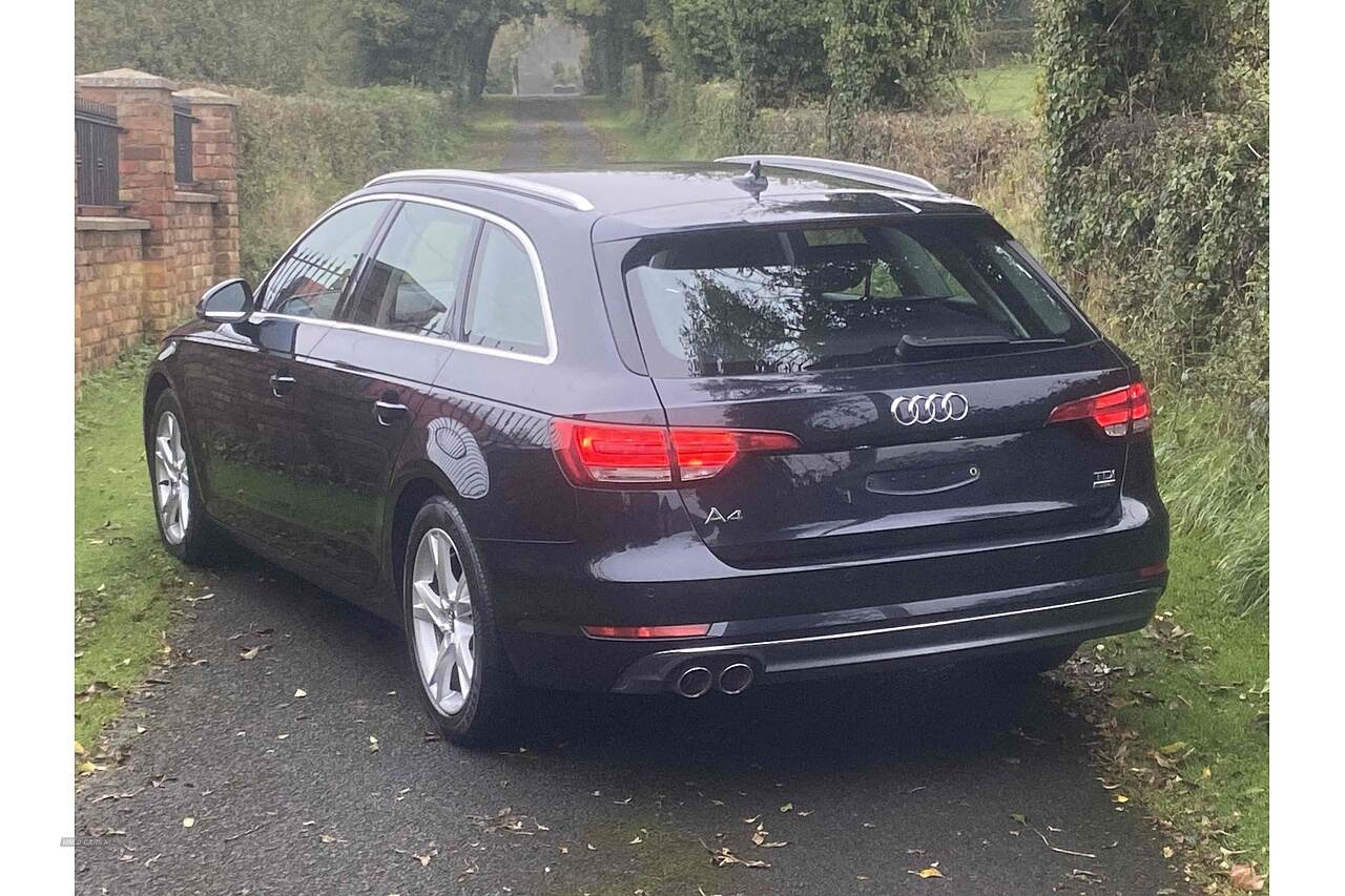 Dec 2016 Audi A4 2.0 TDI Ultra 190 Sport 5dr