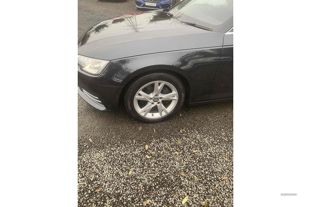 Dec 2016 Audi A4 2.0 TDI Ultra 190 Sport 5dr