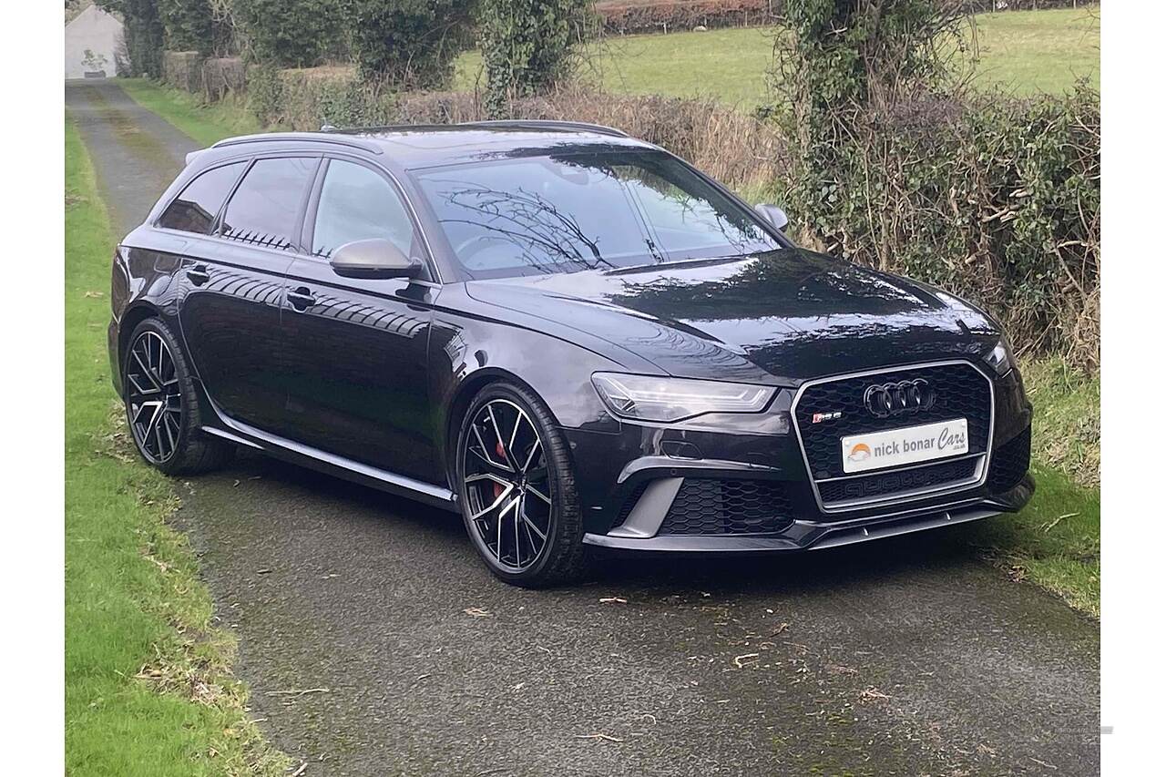Jan 2018 Audi RS6 4.0T FSI Quattro RS 6 Performance 5dr Tip Auto