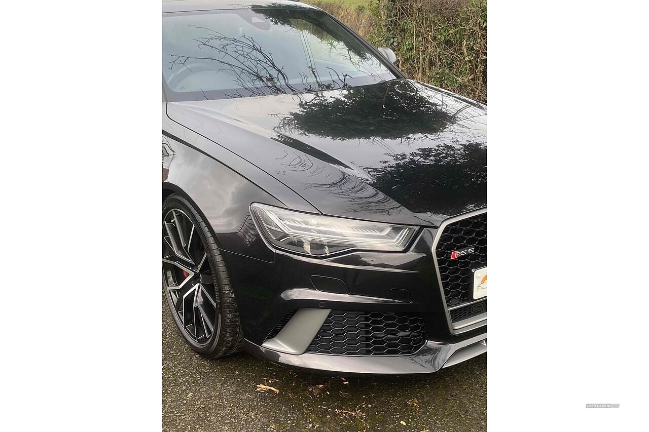 Jan 2018 Audi RS6 4.0T FSI Quattro RS 6 Performance 5dr Tip Auto