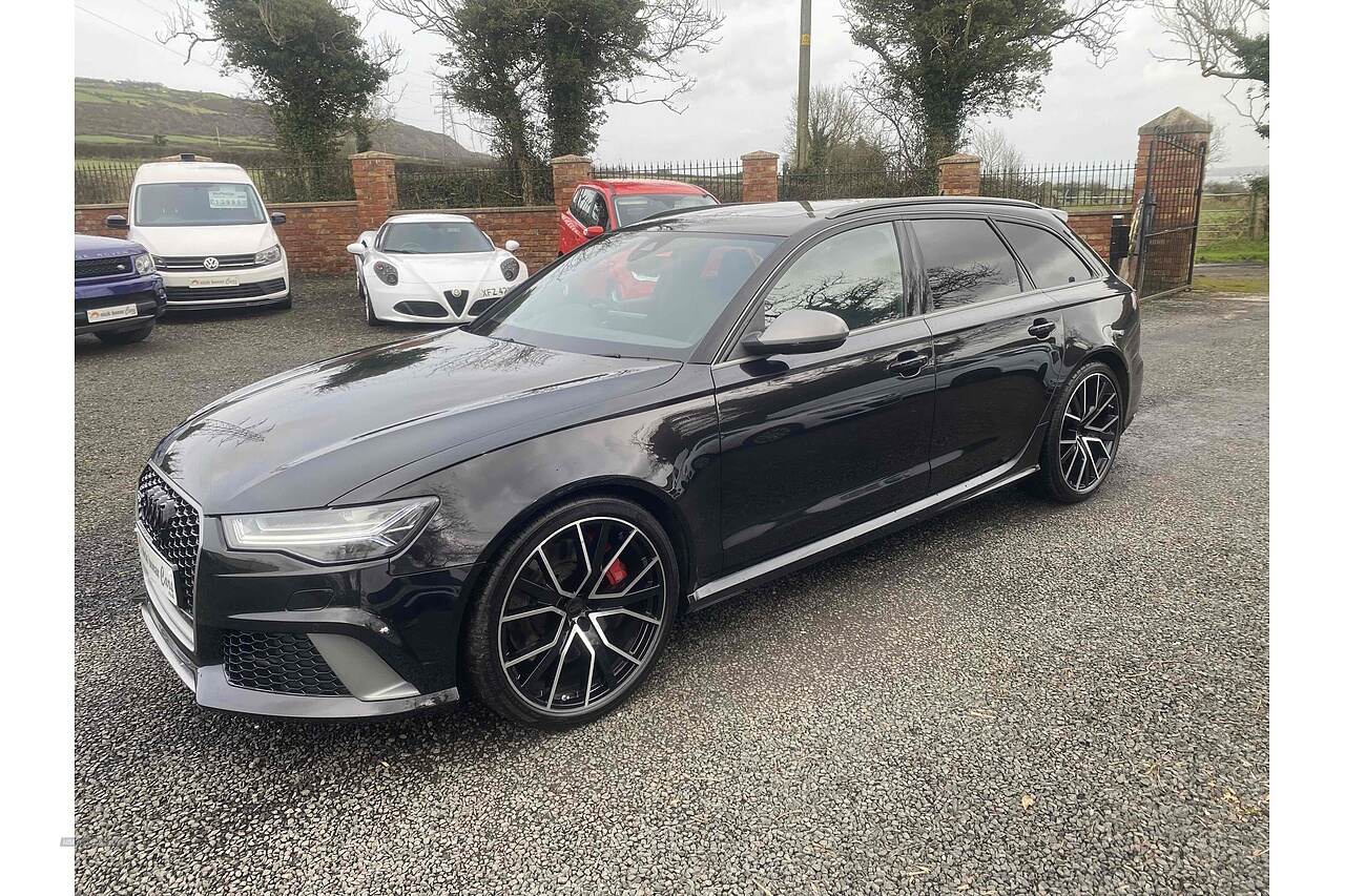Jan 2018 Audi RS6 4.0T FSI Quattro RS 6 Performance 5dr Tip Auto