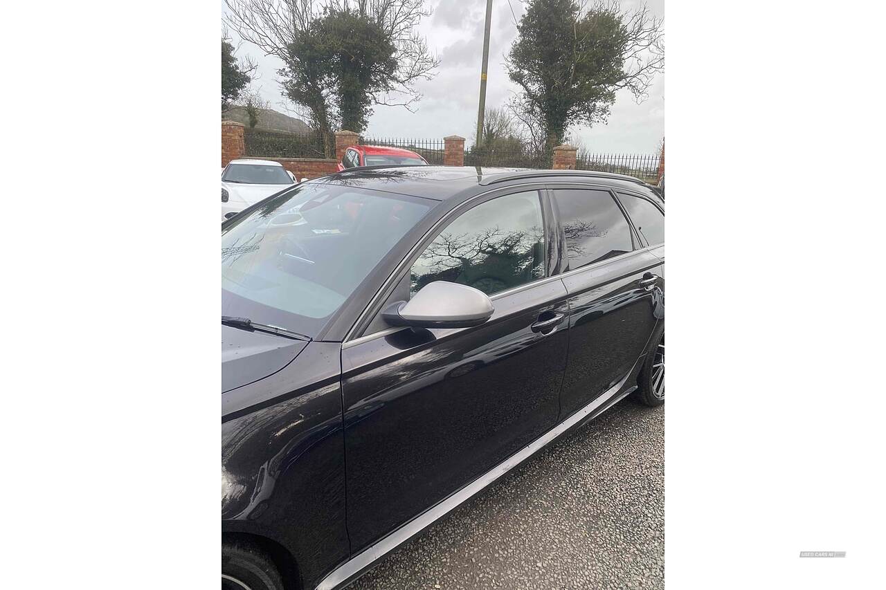 Jan 2018 Audi RS6 4.0T FSI Quattro RS 6 Performance 5dr Tip Auto