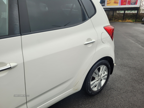 Hyundai ix20 DIESEL HATCHBACK in Down