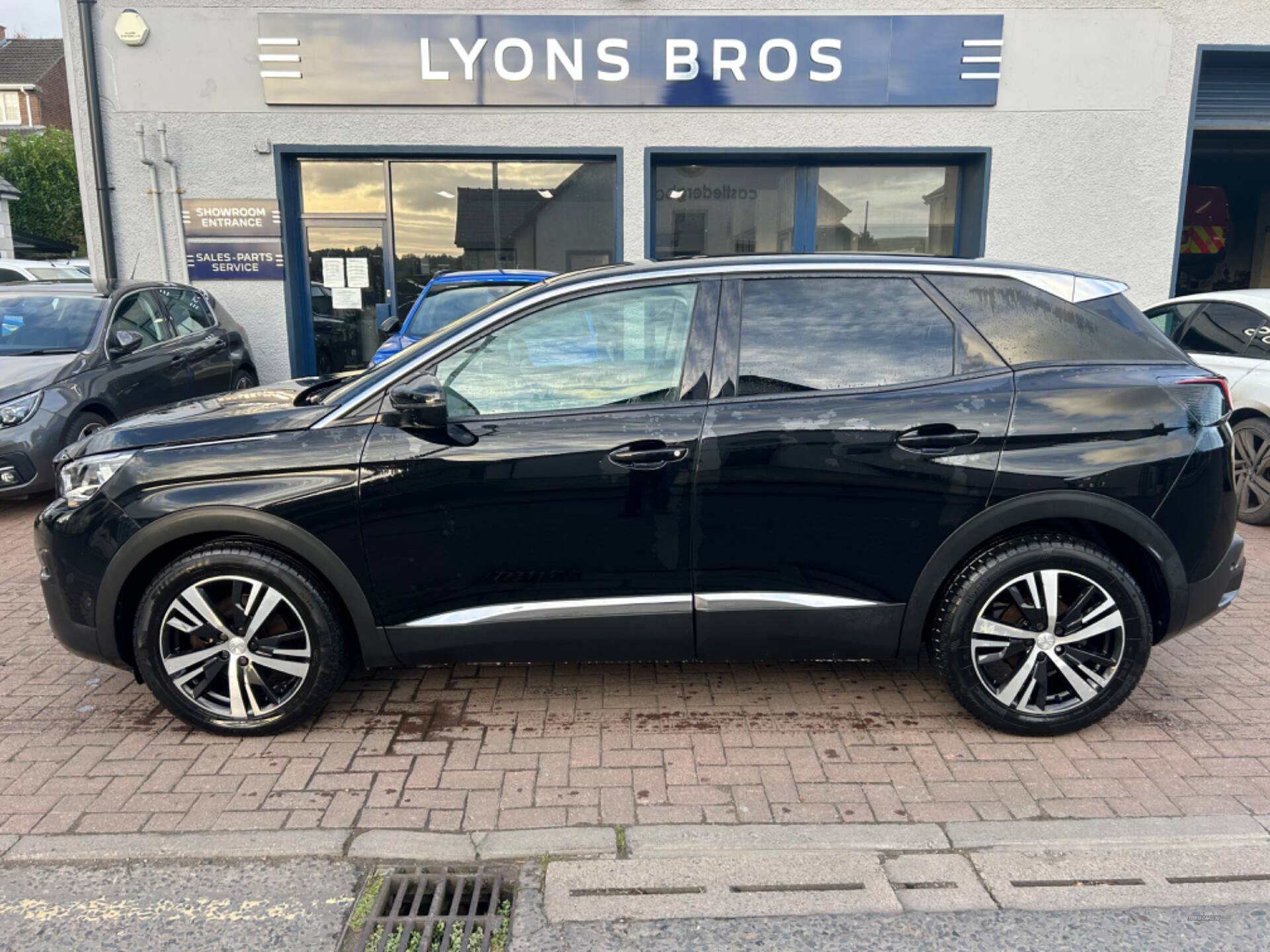 Peugeot 3008 DIESEL ESTATE in Tyrone