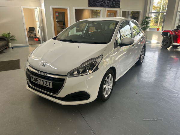 Peugeot 208 DIESEL HATCHBACK in Derry / Londonderry