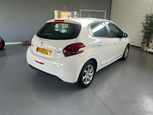 Peugeot 208 DIESEL HATCHBACK in Derry / Londonderry