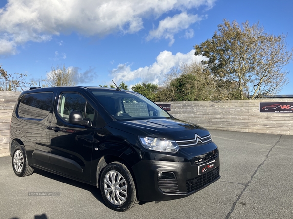 Citroen Berlingo M DIESEL in Down