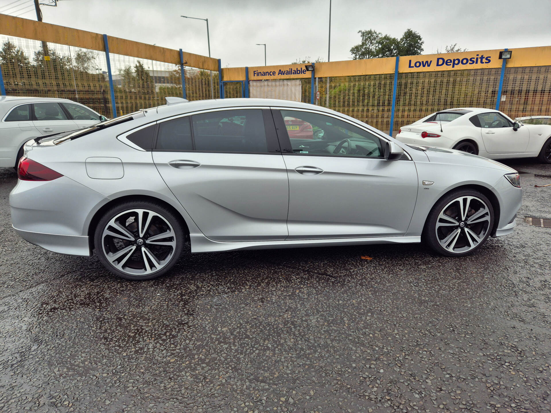 Vauxhall Insignia DIESEL GRAND SPORT in Antrim