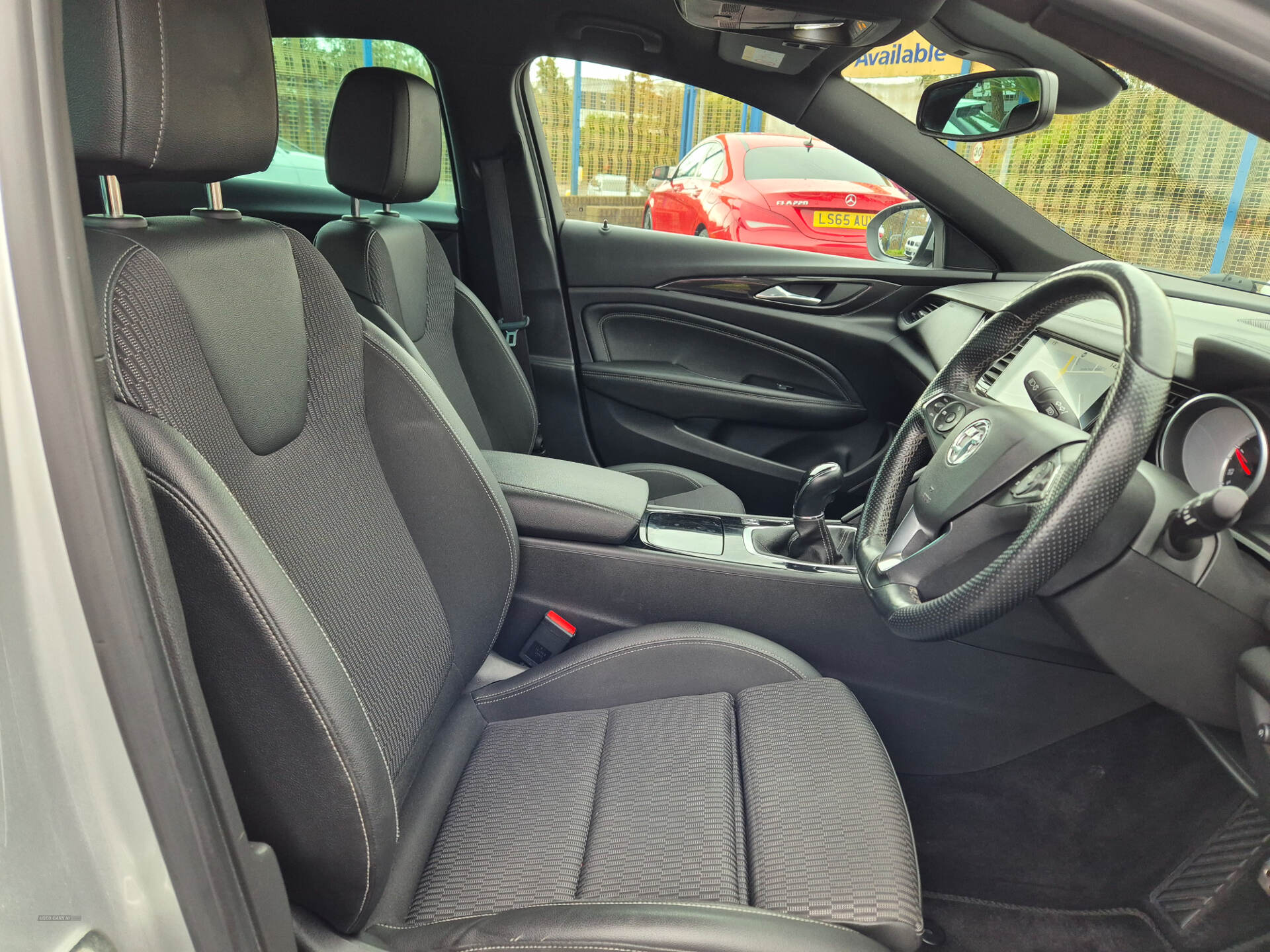 Vauxhall Insignia DIESEL GRAND SPORT in Antrim