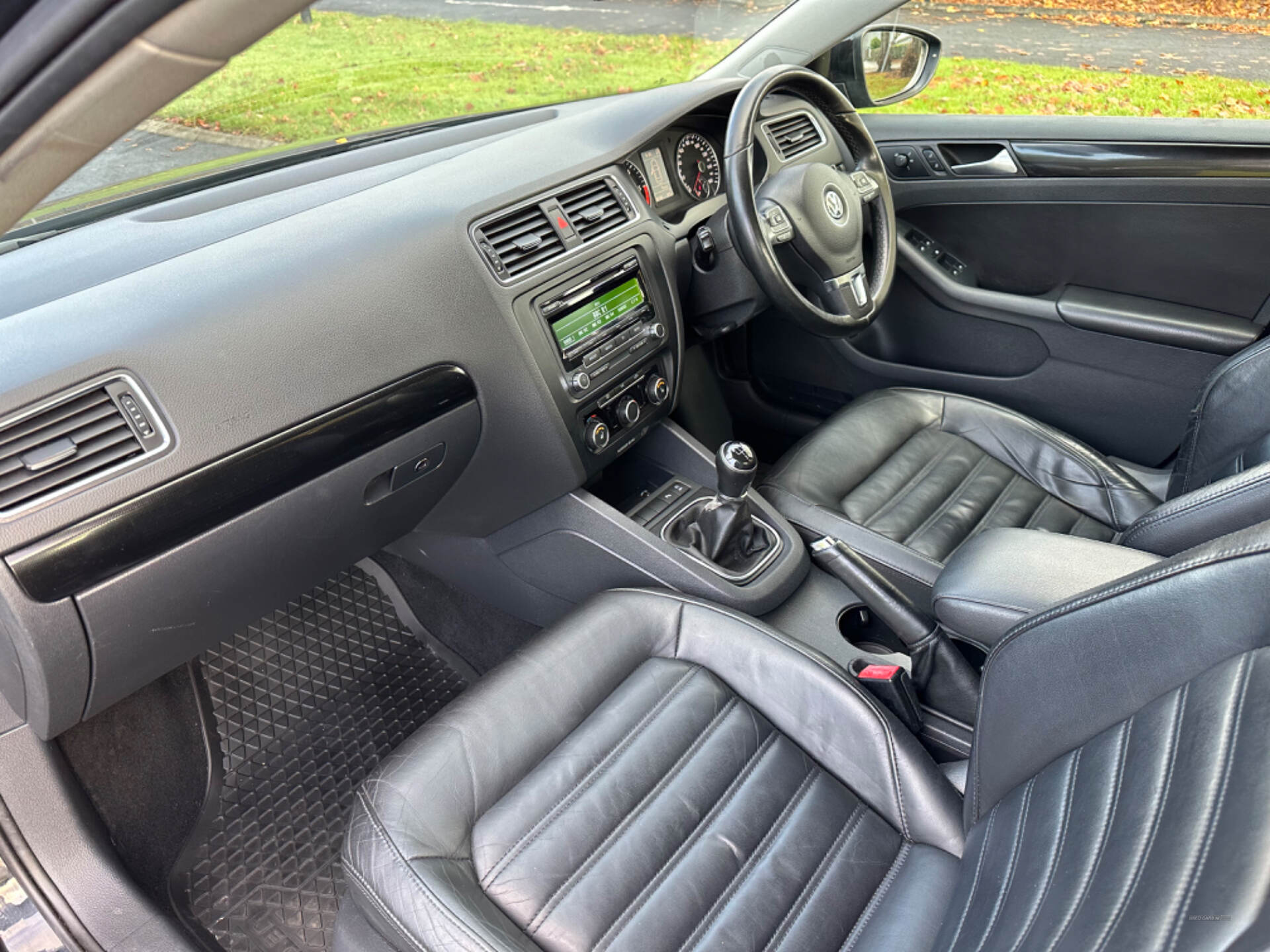 Volkswagen Jetta DIESEL SALOON in Antrim