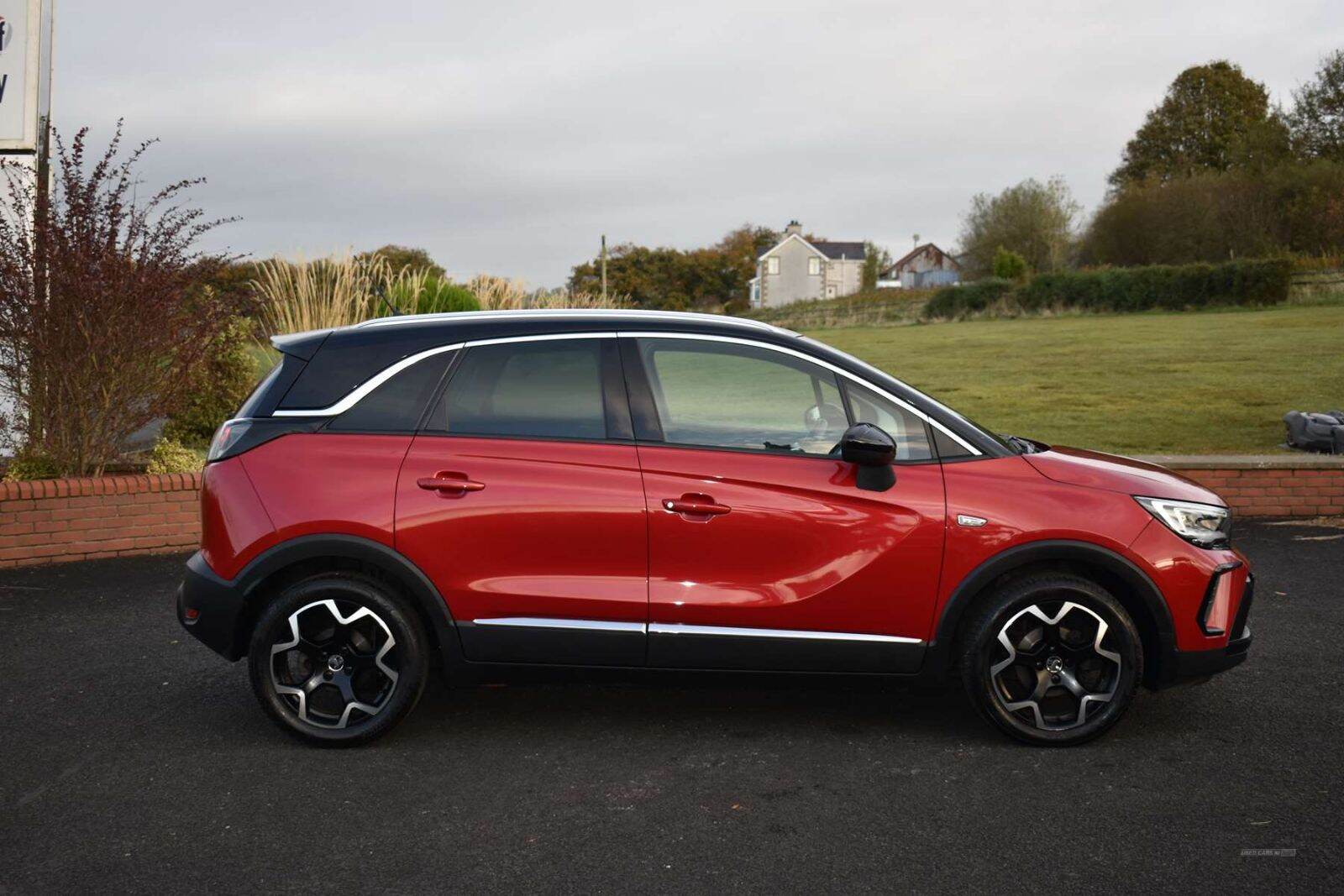 Aug 2022 Vauxhall Crossland 1.5 Turbo D Ultimate 5dr