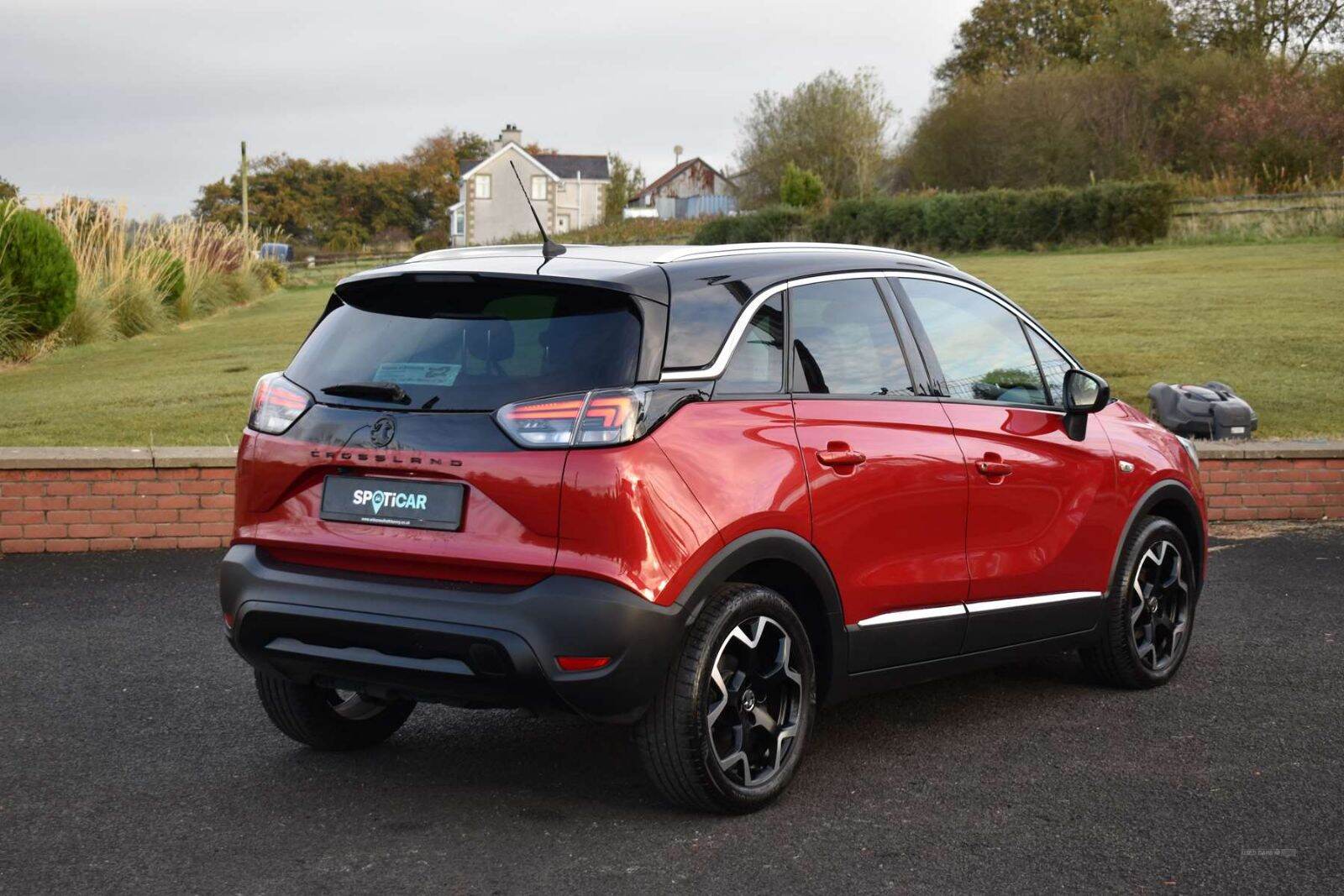 Aug 2022 Vauxhall Crossland 1.5 Turbo D Ultimate 5dr