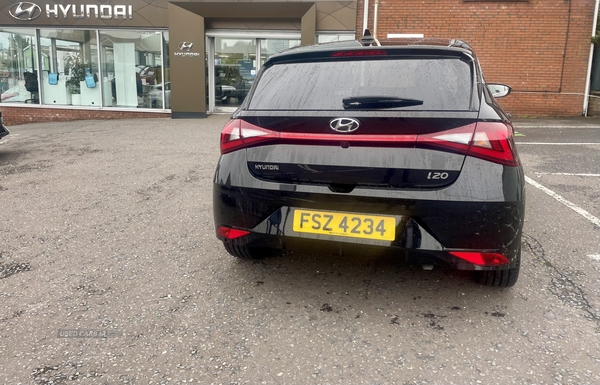 Hyundai i20 HATCHBACK in Down