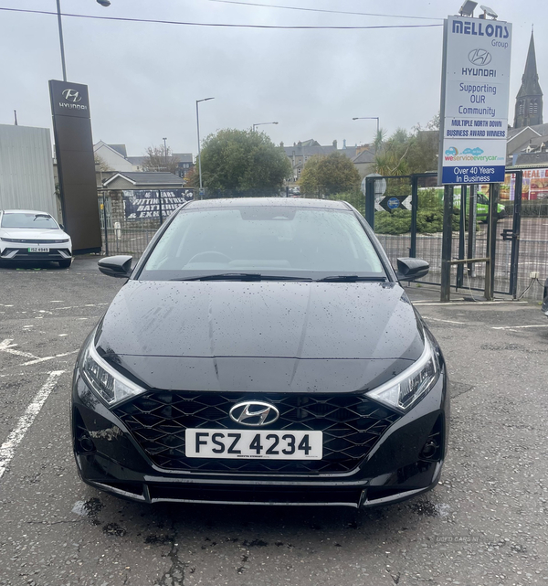 Hyundai i20 HATCHBACK in Down