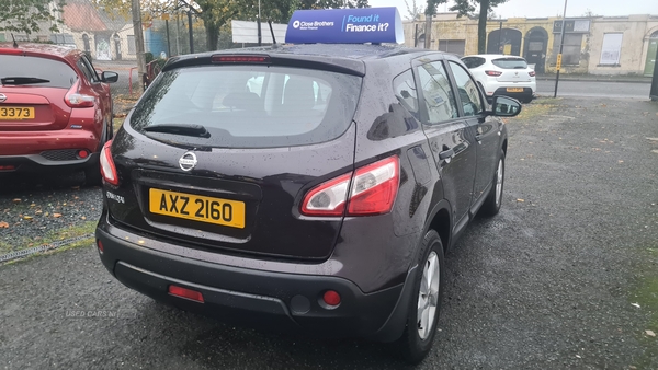 Nissan Qashqai HATCHBACK in Down