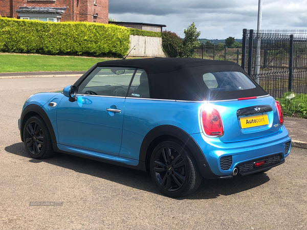 MINI Convertible in Antrim