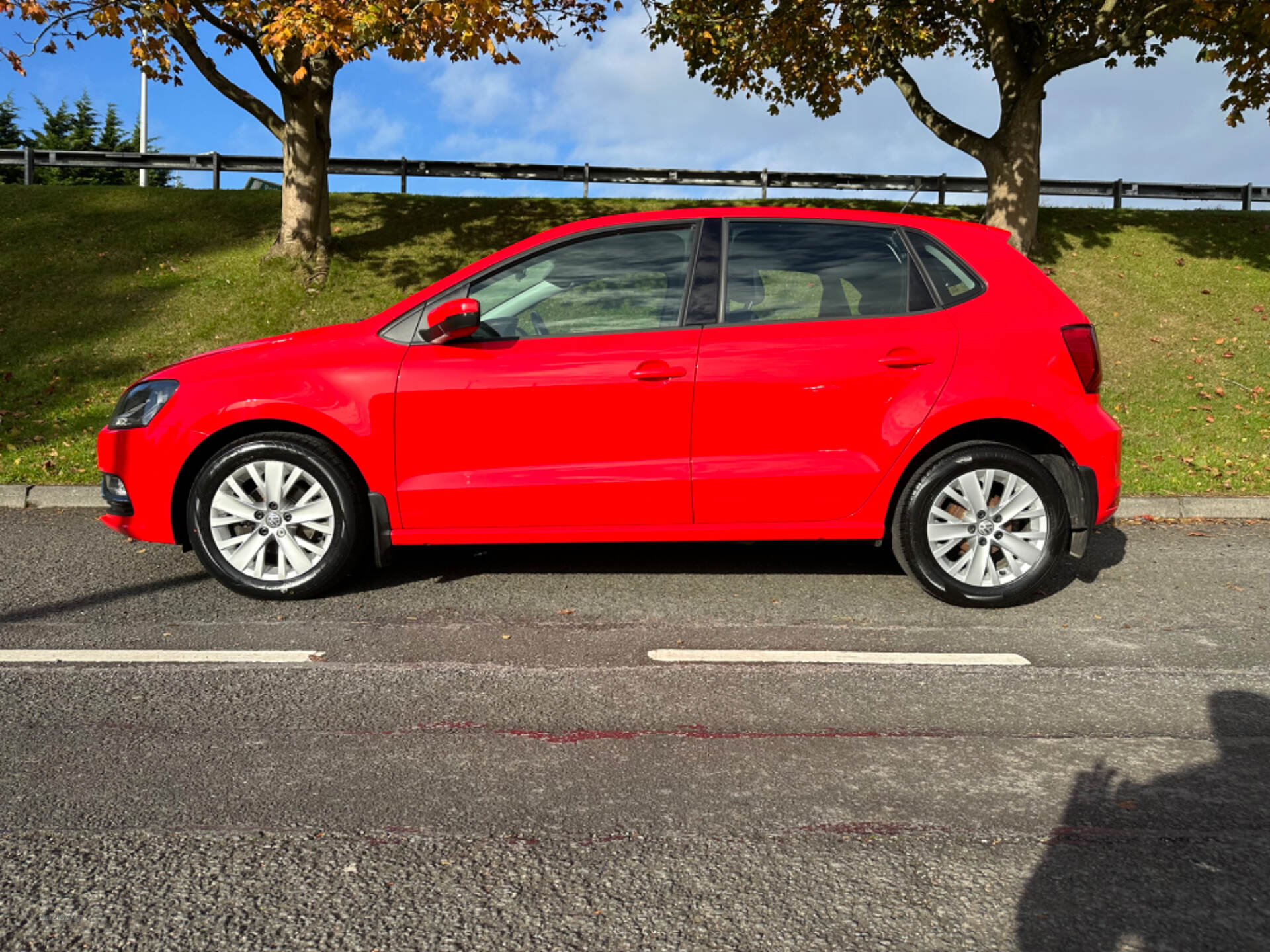 Volkswagen Polo HATCHBACK in Down