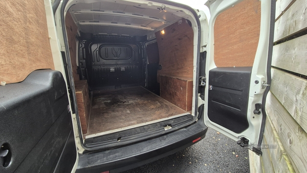 Vauxhall Combo L2 DIESEL in Antrim