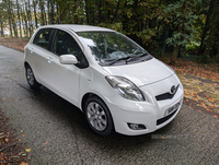 Toyota Yaris 1.0 VVT-i T Spirit Nav 5dr in Antrim