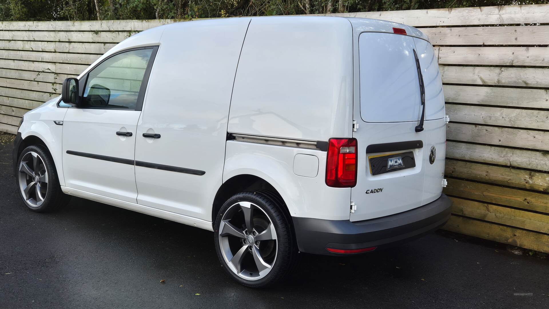 Volkswagen Caddy C20 DIESEL in Antrim