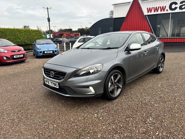 Volvo V40 DIESEL HATCHBACK in Derry / Londonderry