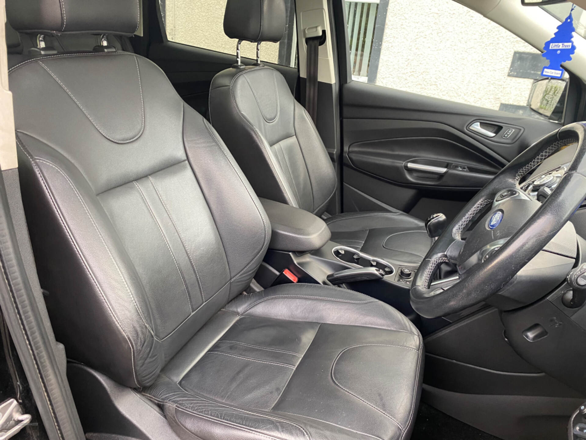 Ford Kuga DIESEL ESTATE in Tyrone